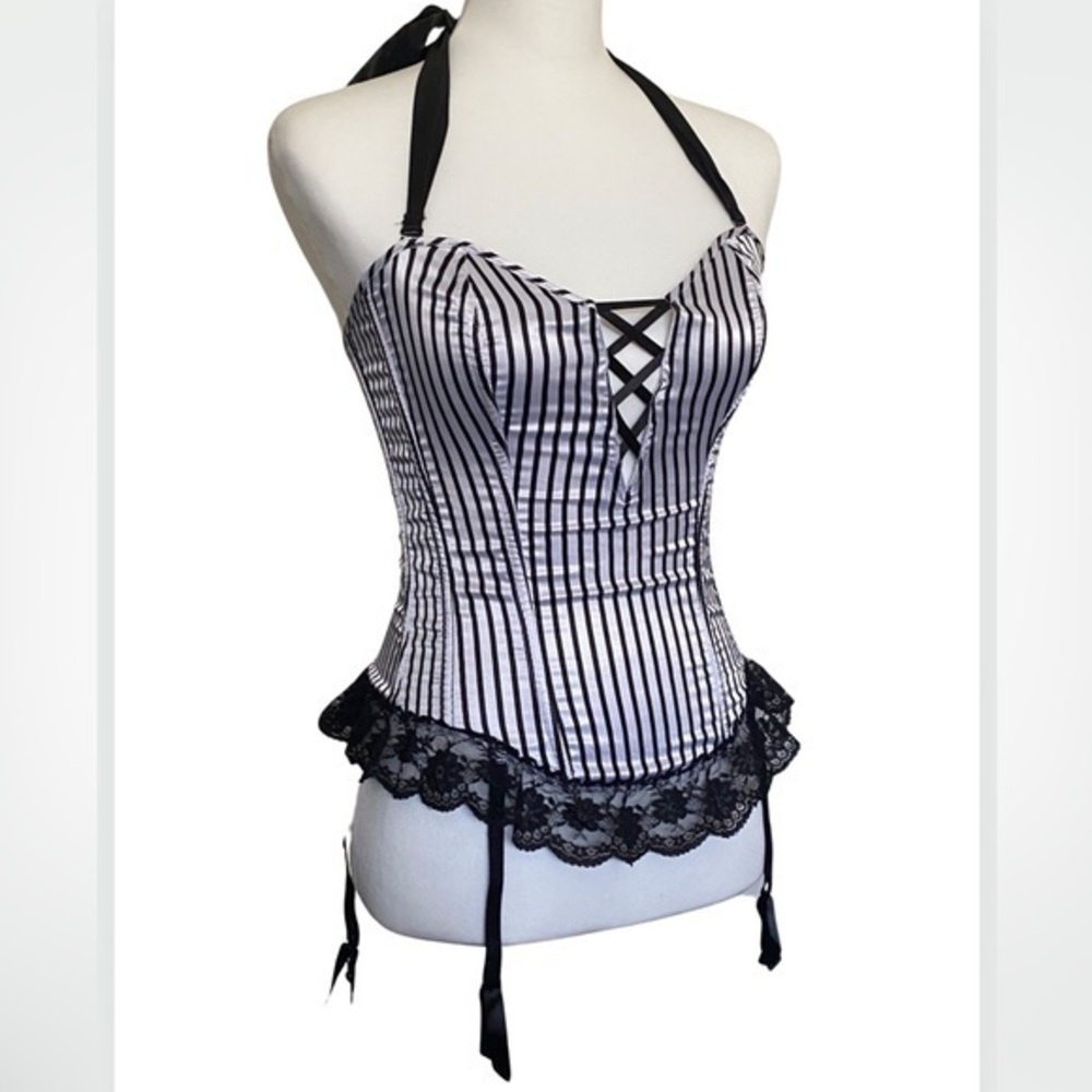 Vintage Y2K 2pc Frederick’s of Hollywood Black White Pinstripe Corset Panty Set